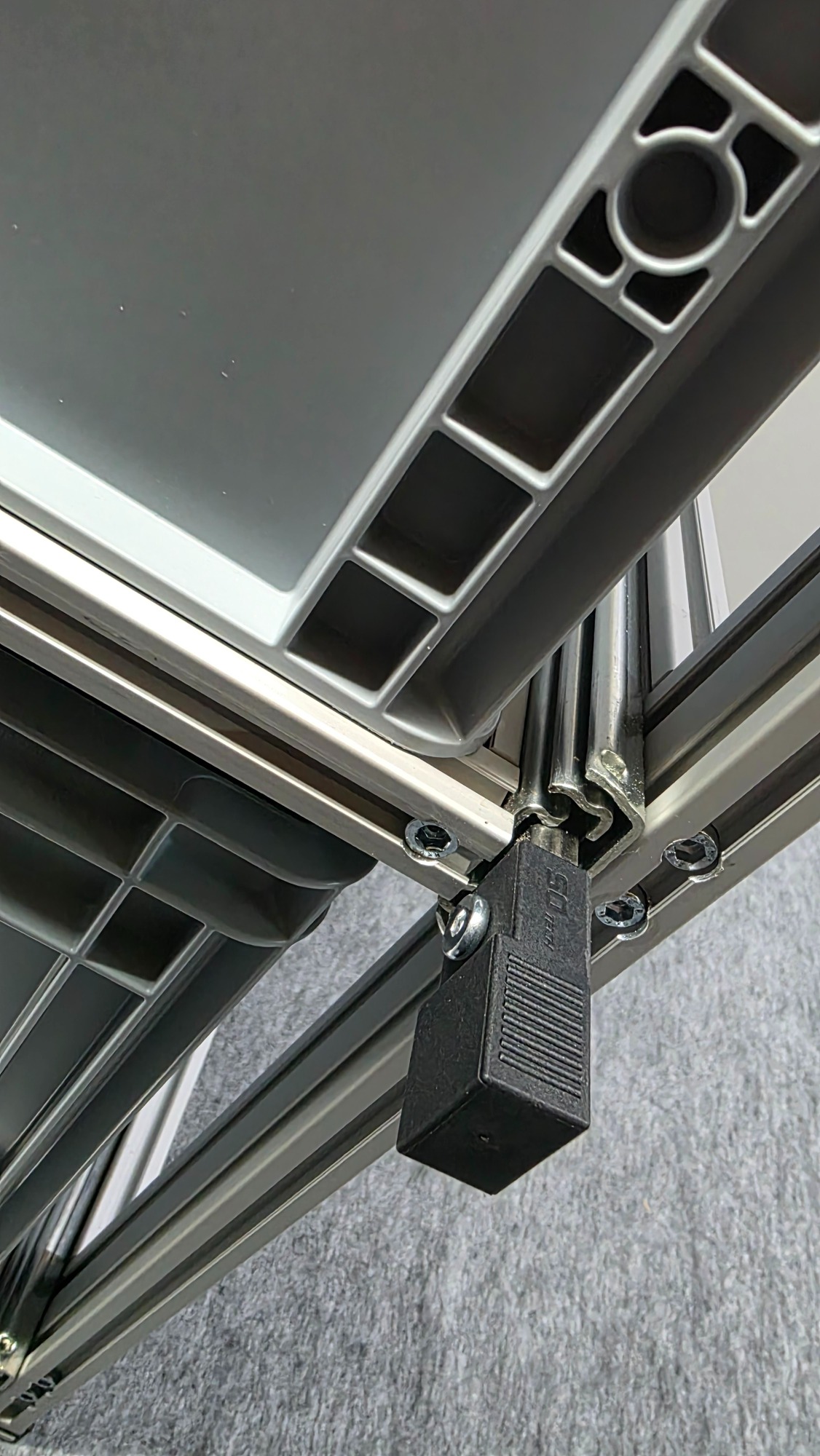 Hebel Zweihandbedienung in schwarz