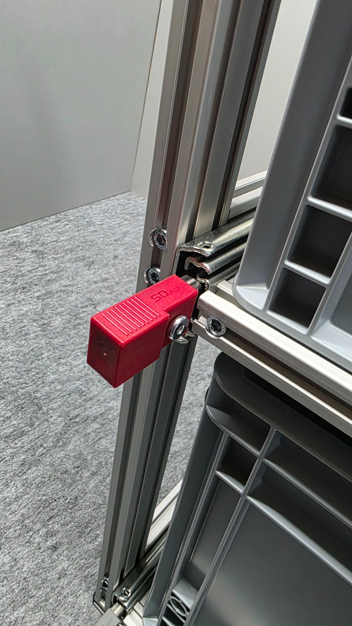 Hebel Zweihandbedienung in rot